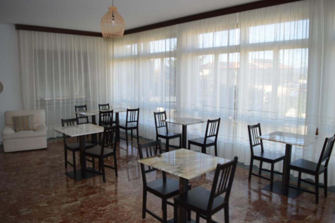 B&B Tra Mare E Marmo Marina Di Carrara Exterior photo